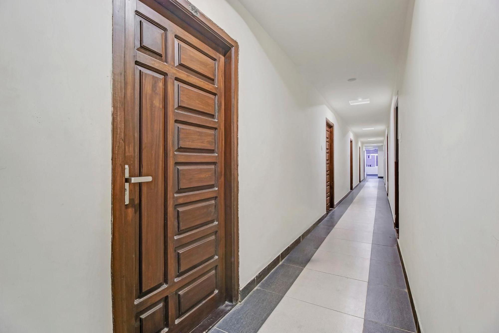 Collection O Galaxy Suites Hyderabad Luaran gambar