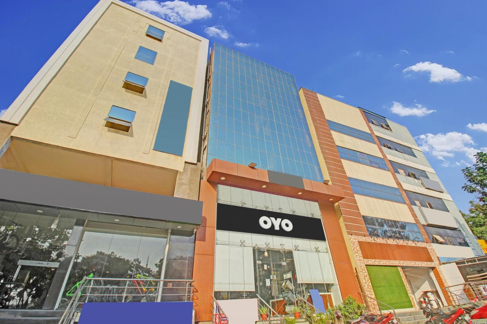 Collection O Galaxy Suites Hyderabad Luaran gambar